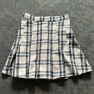 plaid pleated mini skirt
